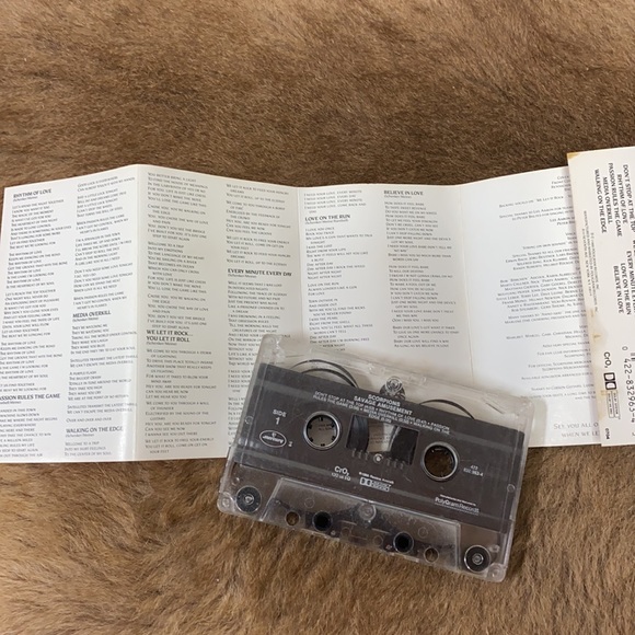 Scorpions Savage Amusement Cassette - Picture 4 of 5